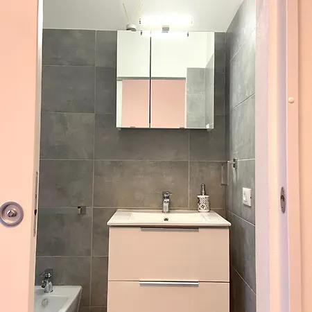 A-b House Πανσιόν